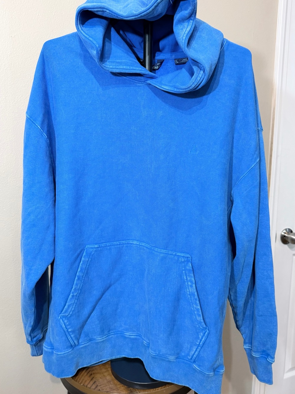 Chubbies Men's L Blue Pullover Hoodie NWT